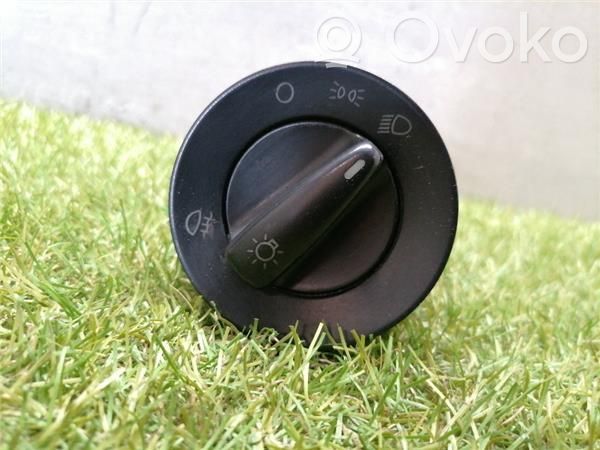 Lichtschalter   3B0941531B,3B0941531B