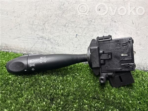 Hyundai i10 Interrupteur / bouton multifonctionnel 