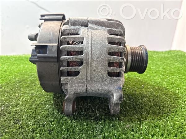 Audi A4 S4 B9 Generatorius 