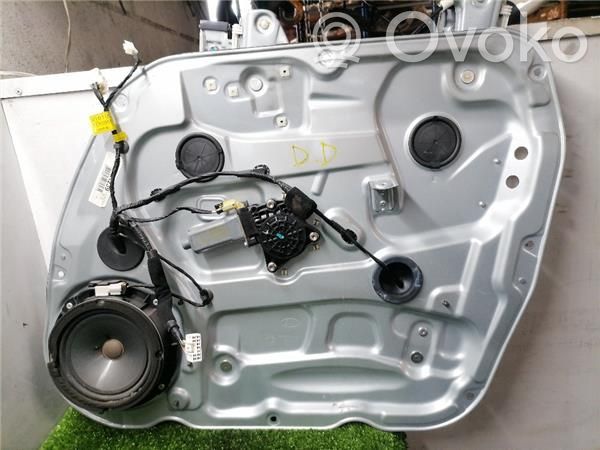 KIA Carens I Macara electrică geam ușă față 