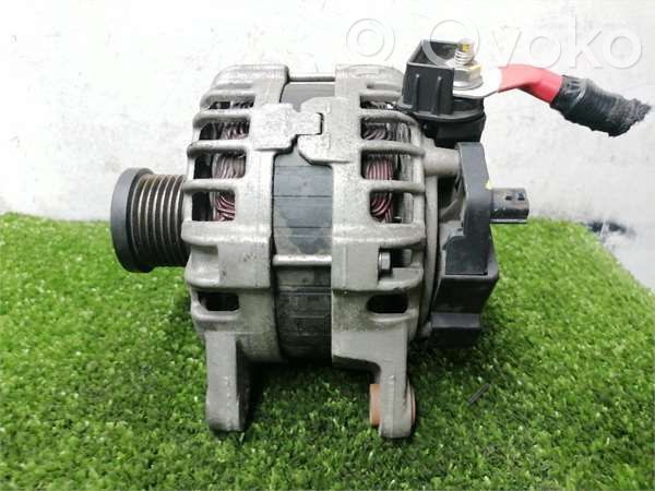 Renault Sandero I Generator/alternator 