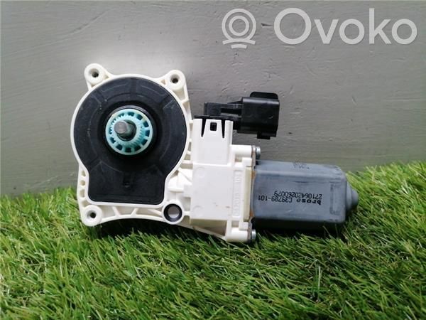 Land Rover Discovery Motor macara geam ușă față 