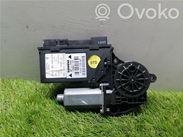 Audi A4 S4 B5 8D Motorino alzacristalli della portiera anteriore 