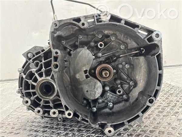 Fiat Freemont Caja de cambios manual de 5 velocidades 