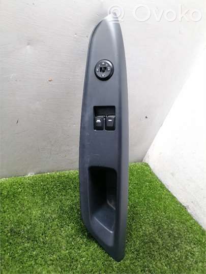KIA Rio Electric window control switch 