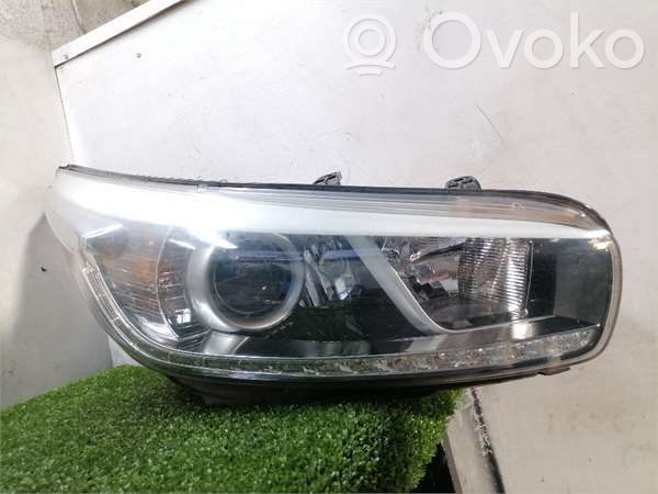 KIA Pro Cee'd II Phare frontale 