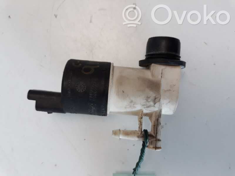 Windscreen/windshield washer pump   9641553980
