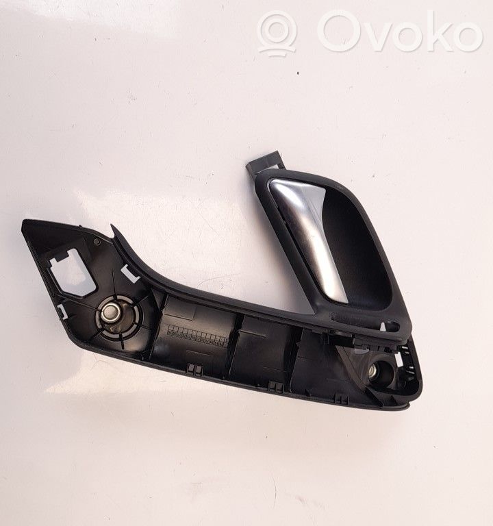 Volkswagen Polo V 6R Klamka wewnętrzna drzwi przednich 