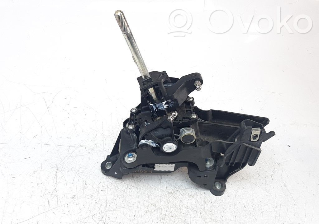 Commodo, commande essuie-glace/phare   BV6R7C453CAE
