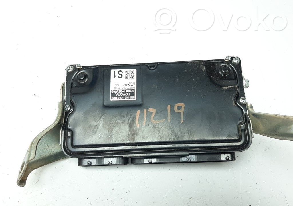 Toyota Corolla E160 E170 Engine control unit/module 