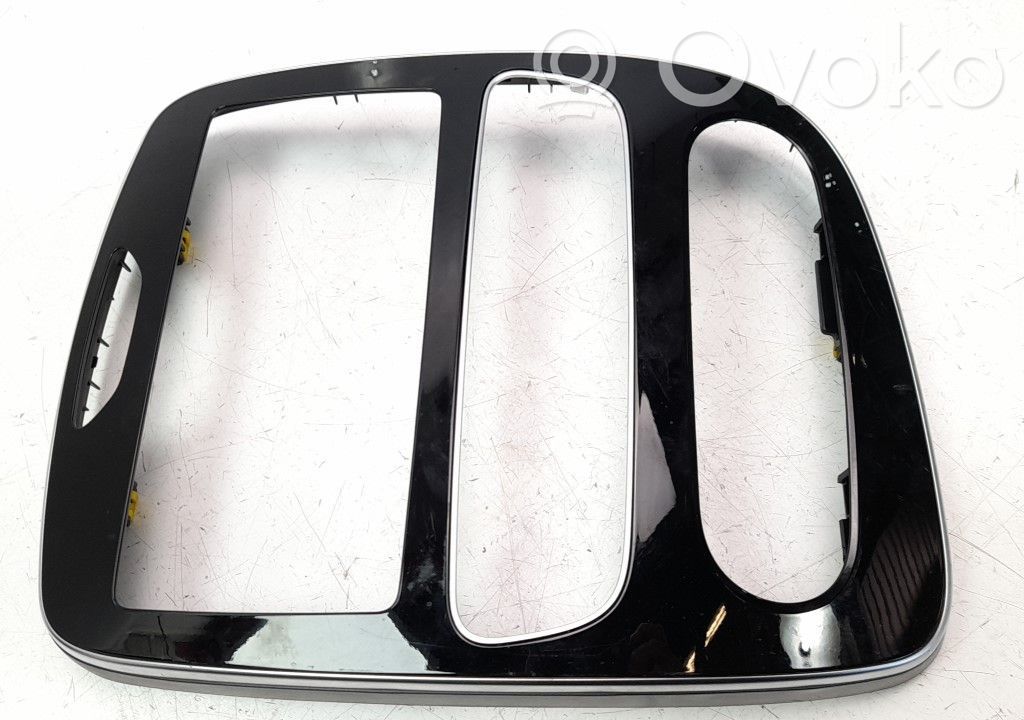 Renault Clio IV Нижняя отделка 