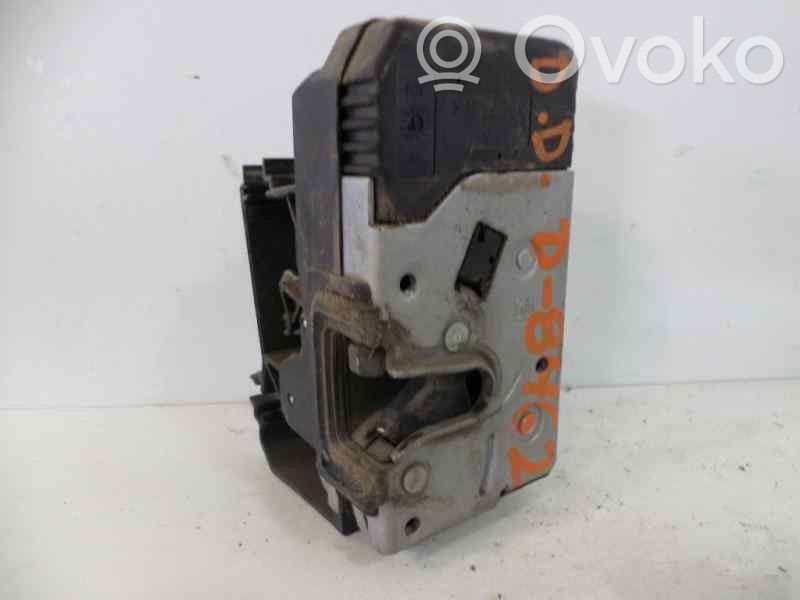 Opel Corsa C Cerradura de puerta delantera 