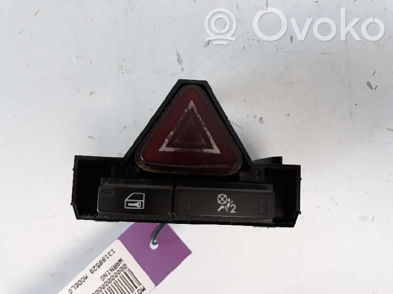 Botón interruptor de luz de peligro   13189529