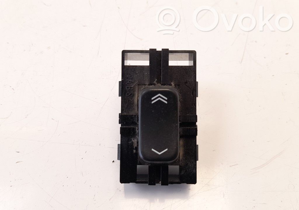 Electric window control switch   25750264