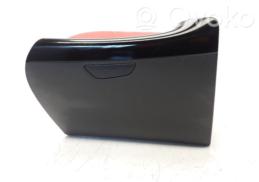 Handschuhfach   685003365R