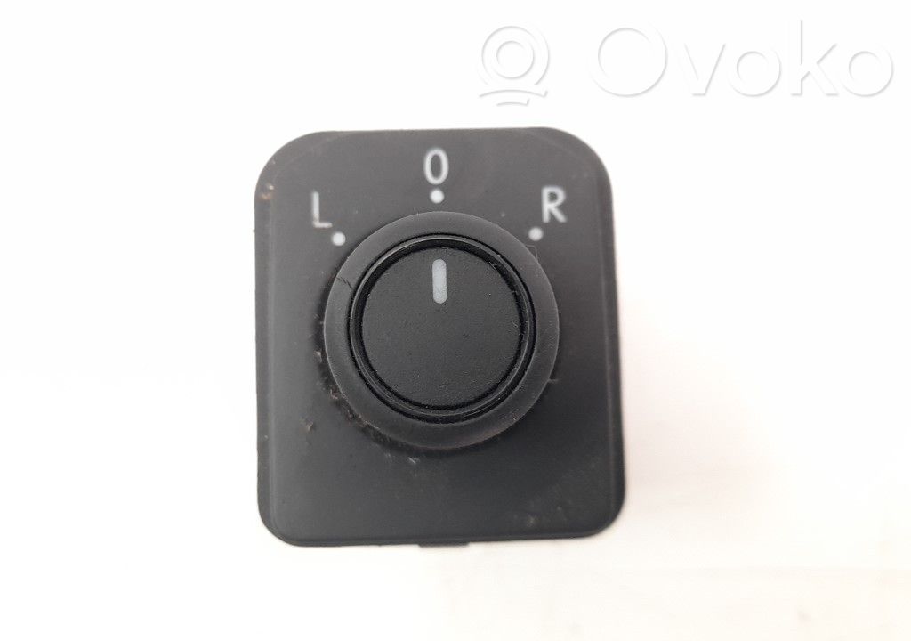 Wing mirror switch   2G0959565