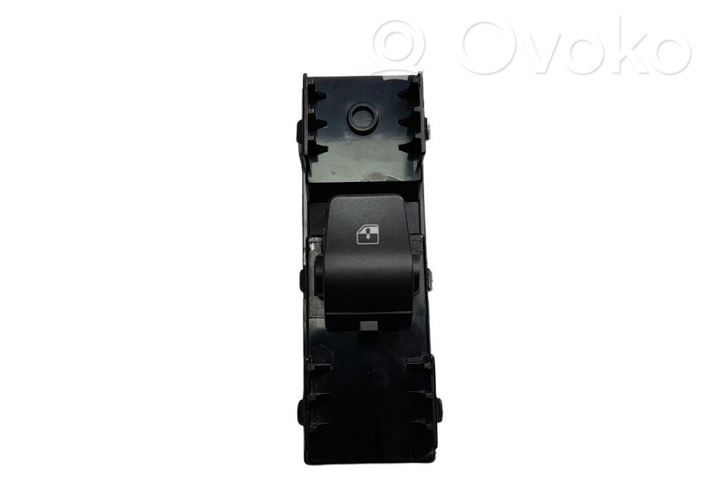 Hyundai i30 Electric window control switch 
