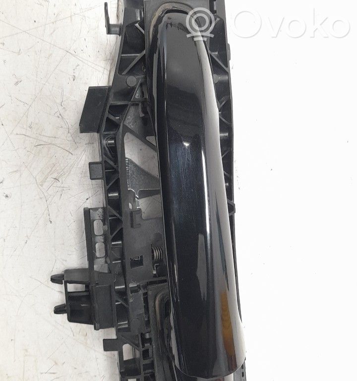 Mercedes-Benz E AMG W213 Etuoven ulkokahva 