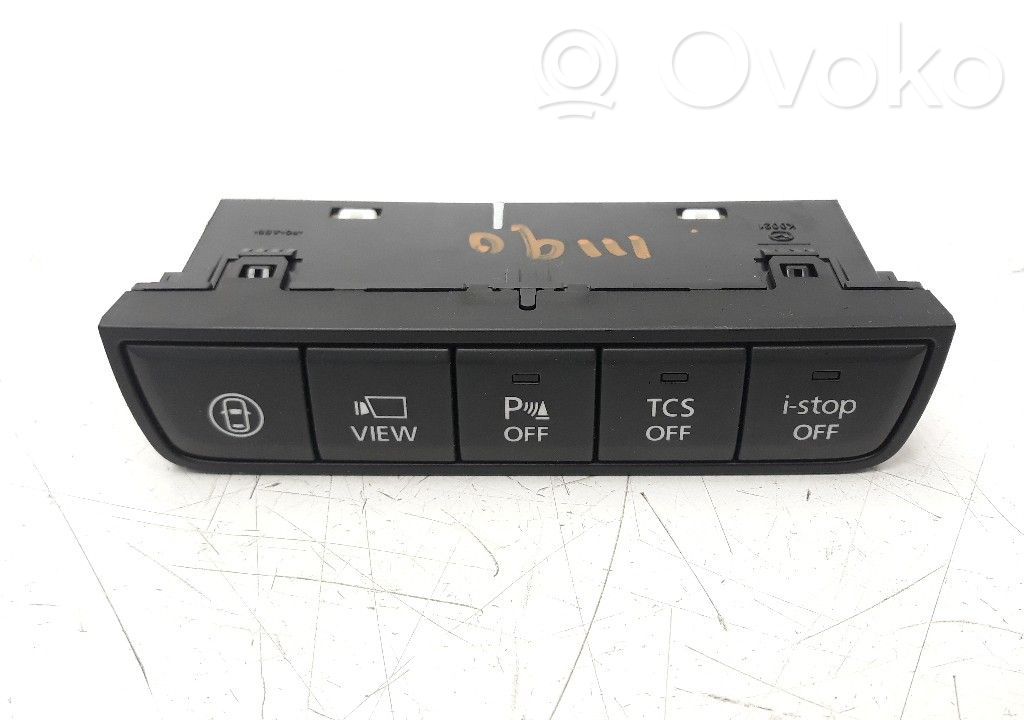 Multifunctional control switch/knob   DFS466170