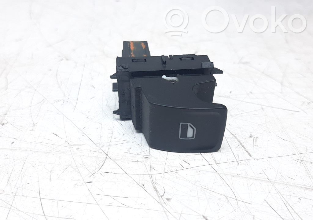 Seat Leon (5F) Electric window control switch 
