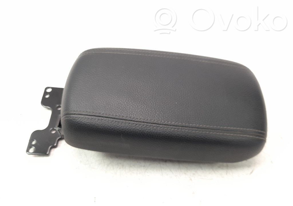 KIA Stonic Reposabrazos 