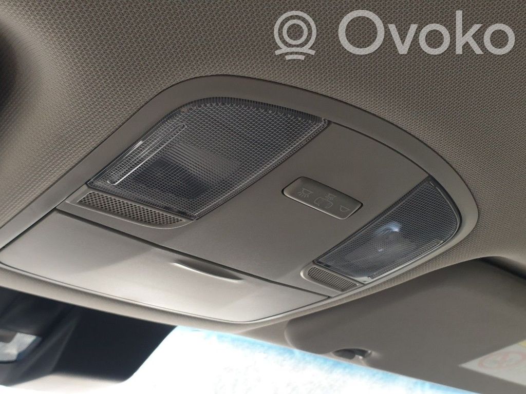 Hyundai i30 Alte lămpi de interior 