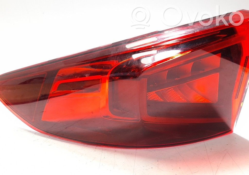 Luz trasera/de freno   5FF945207C