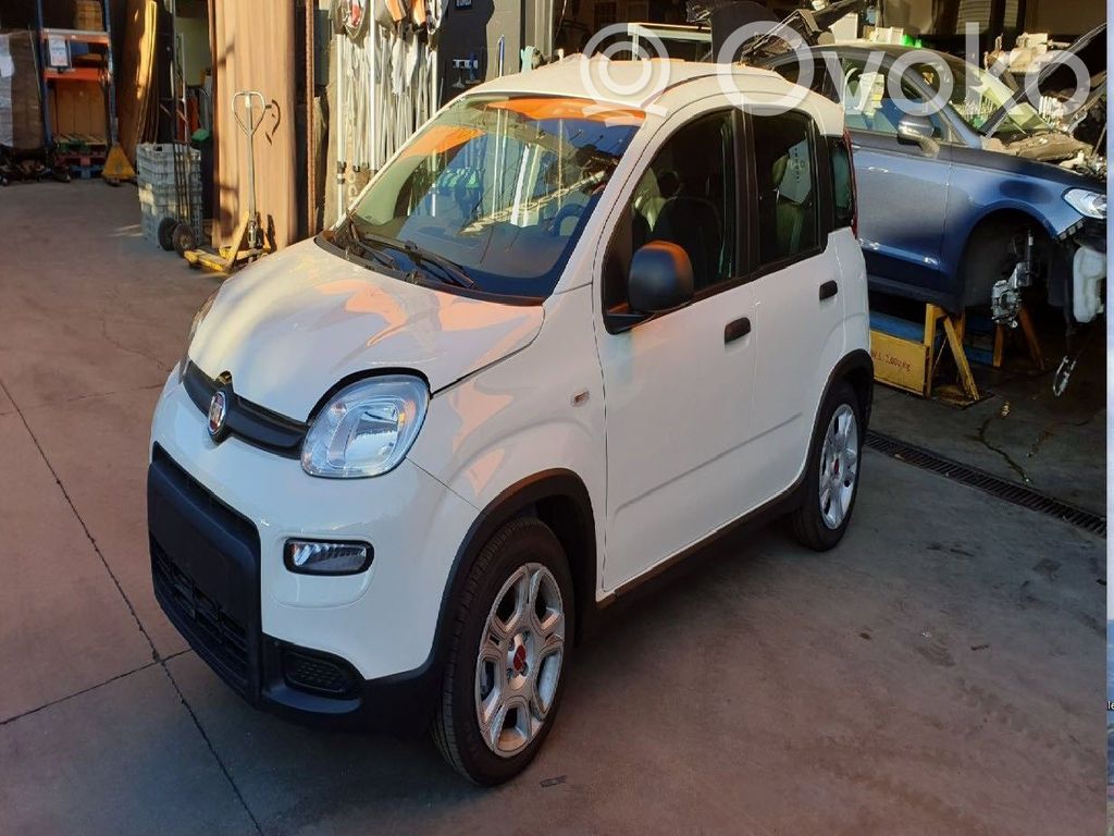 Fiat Panda III Parachoques delantero 