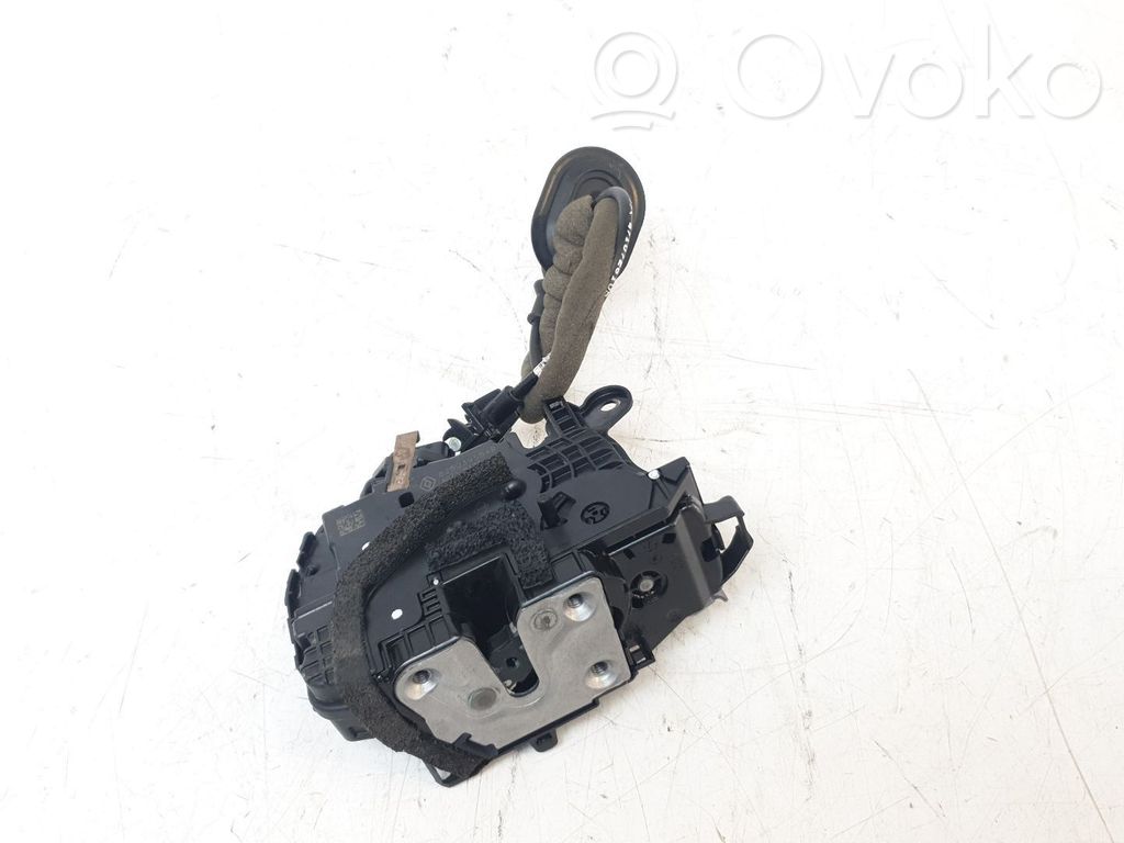 Renault Clio IV Cerradura de puerta trasera 