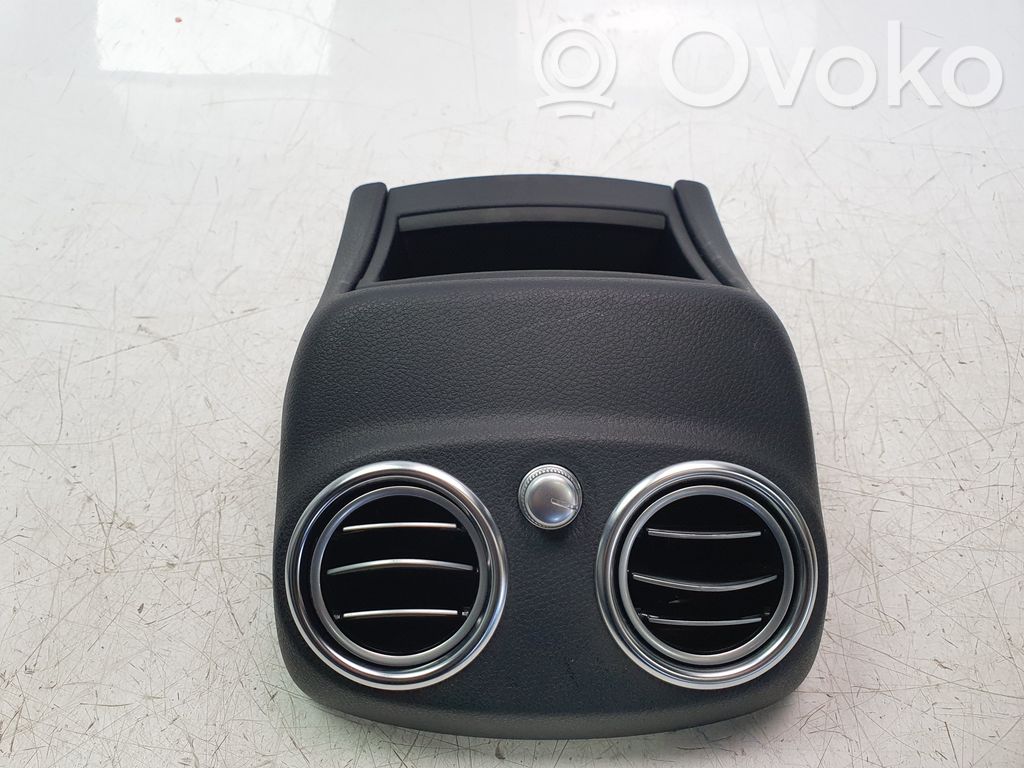 Mercedes-Benz C W205 Condotto d'aria intercooler