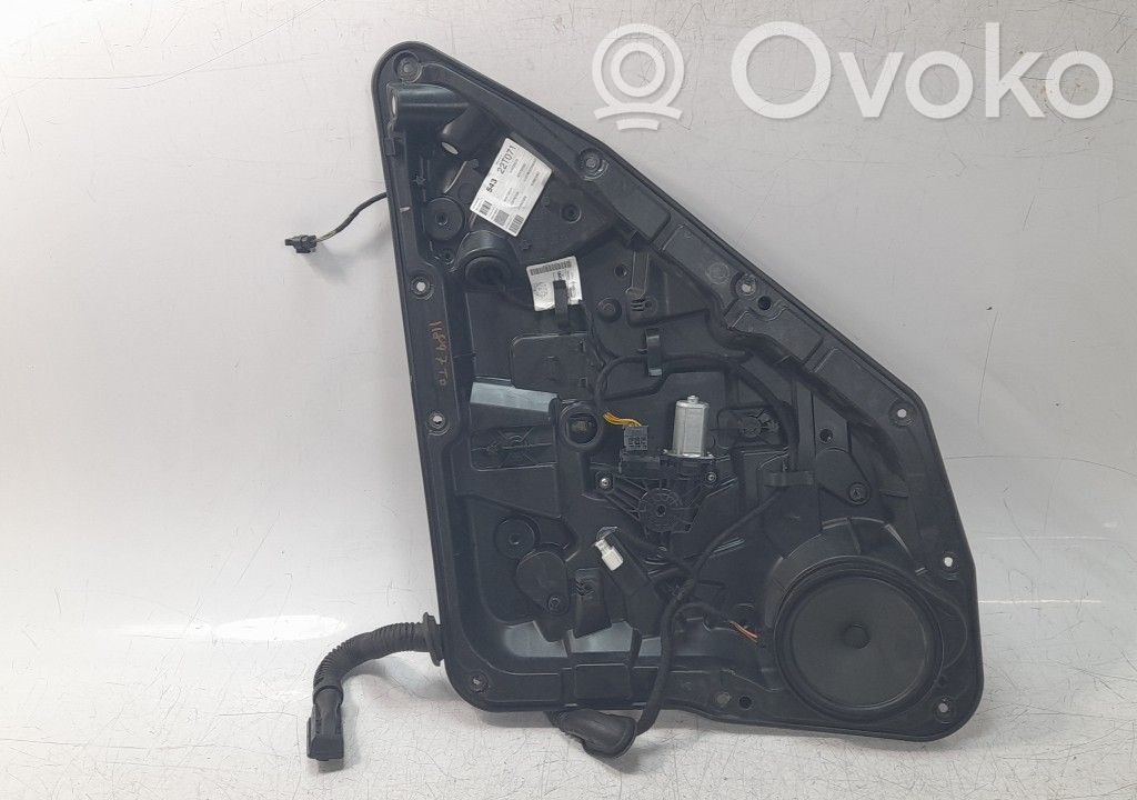 Mercedes-Benz B W246 W242 Elektryczny podnośnik szyby drzwi tylnych