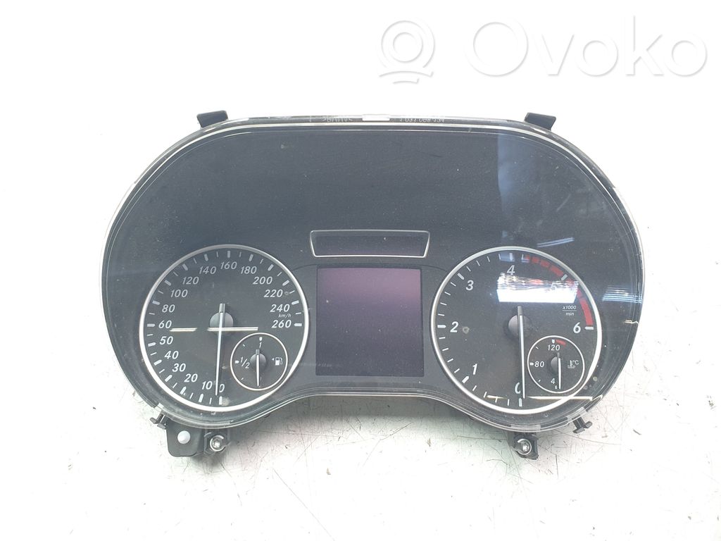 Mercedes-Benz B W246 W242 Vitezometru (grup de instrumente) 