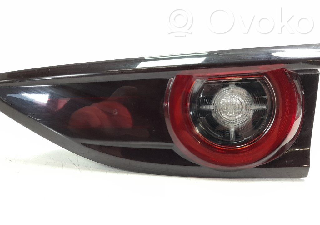 Mazda 3 Luci posteriori del portellone del bagagliaio 
