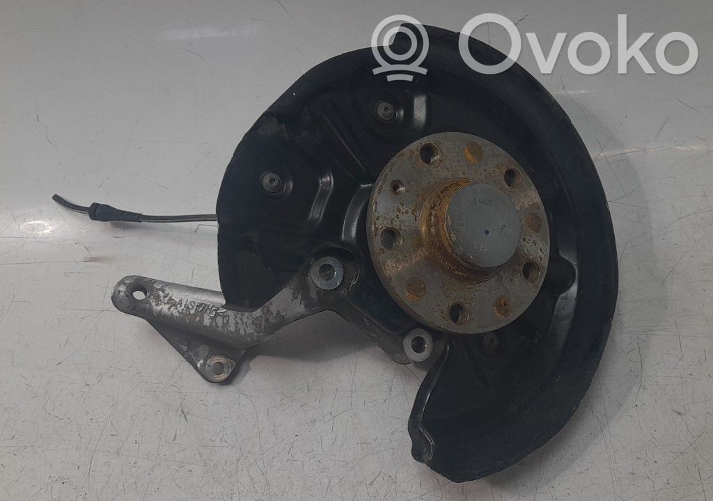Audi Q3 F3 Braț cu fuzetă spate 