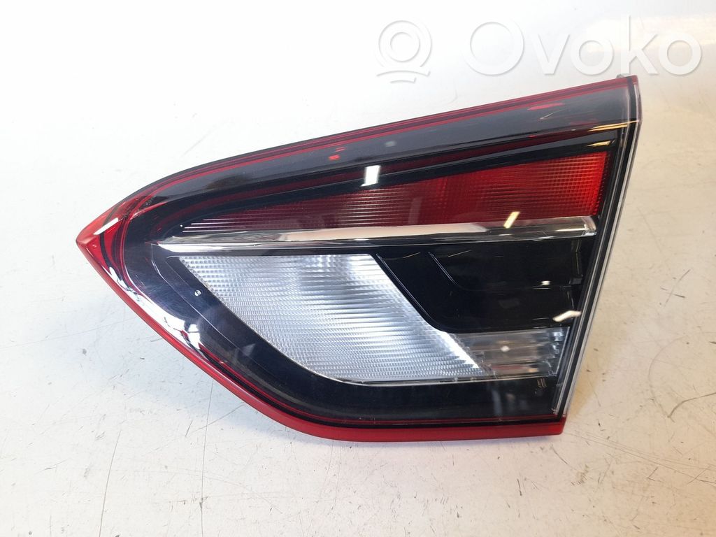 Opel Crossland X Takaluukun takavalot 