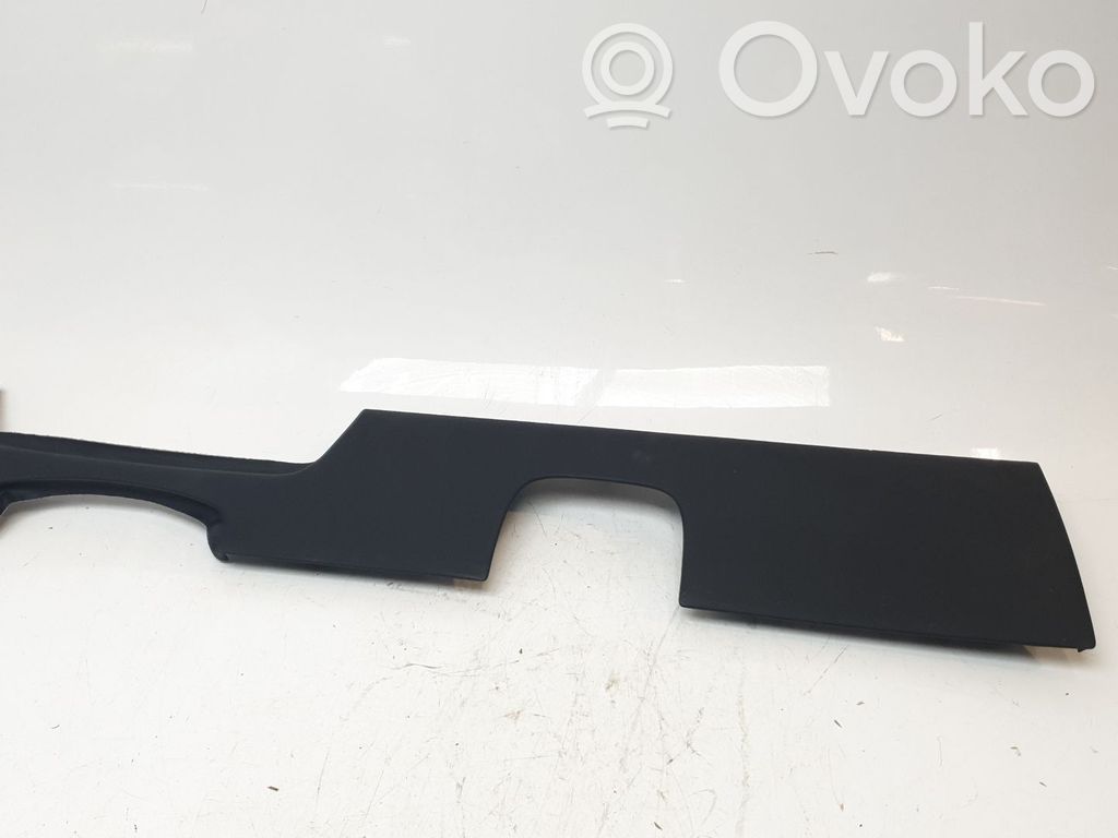 Tesla Model S Capac inferior 