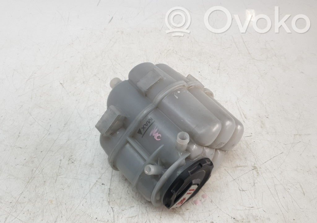 Audi A4 S4 B9 8W Depósito de expansión de combustible 