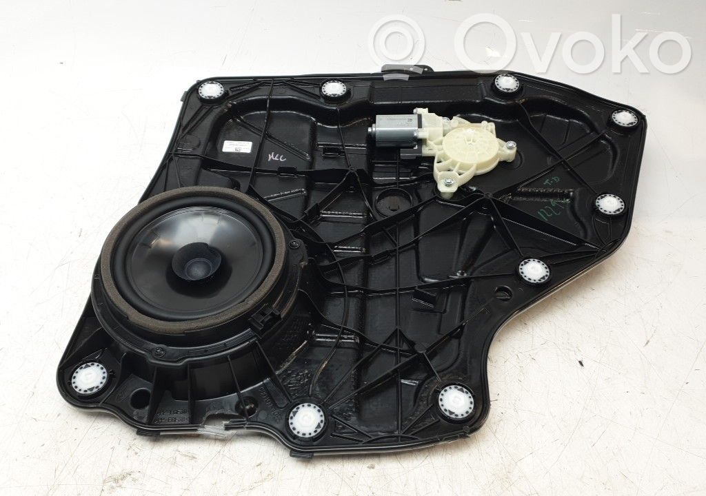 Ford Focus Elektryczny podnośnik szyby drzwi tylnych 