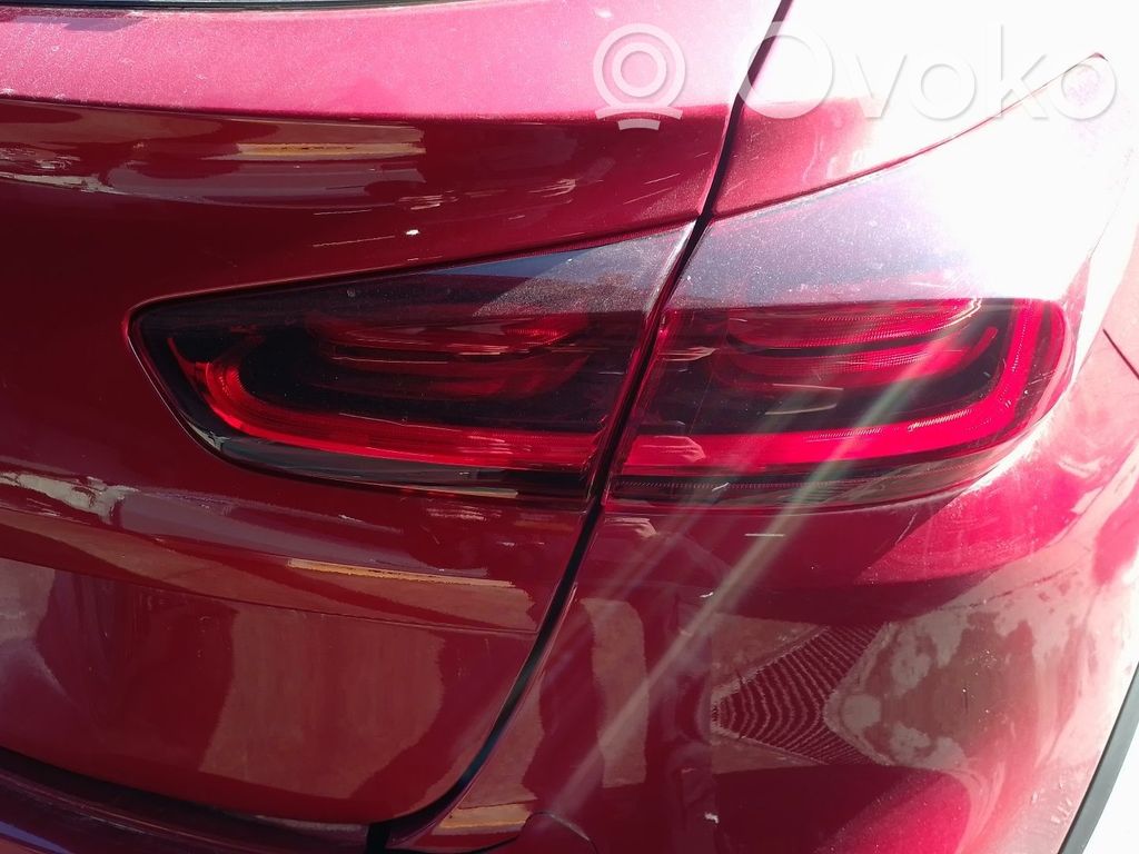 KIA Xceed Takaluukun takavalot 