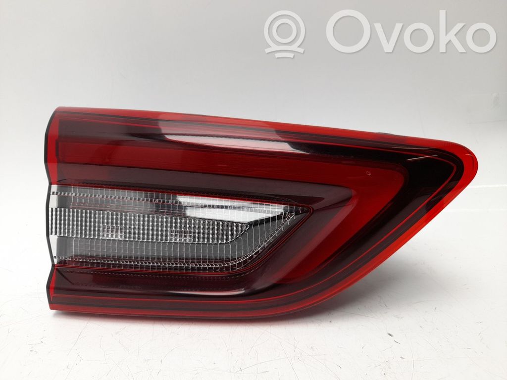 Ford Kuga III Etuajovalon polttimo 