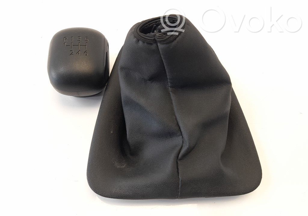 Gear shift rod