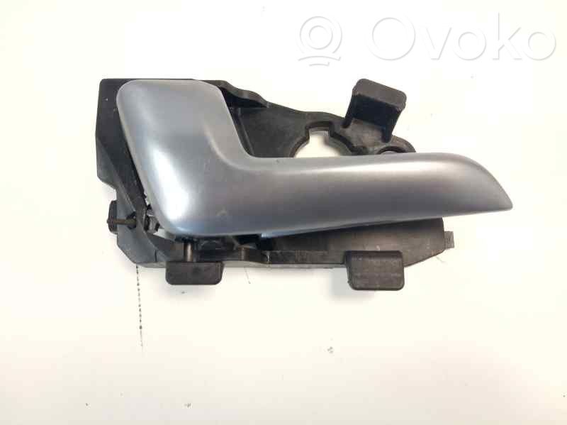 Front door interior handle   REF