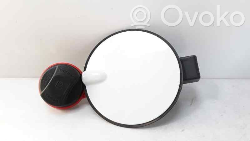 Opel Corsa D Degalų bako dangtelis 