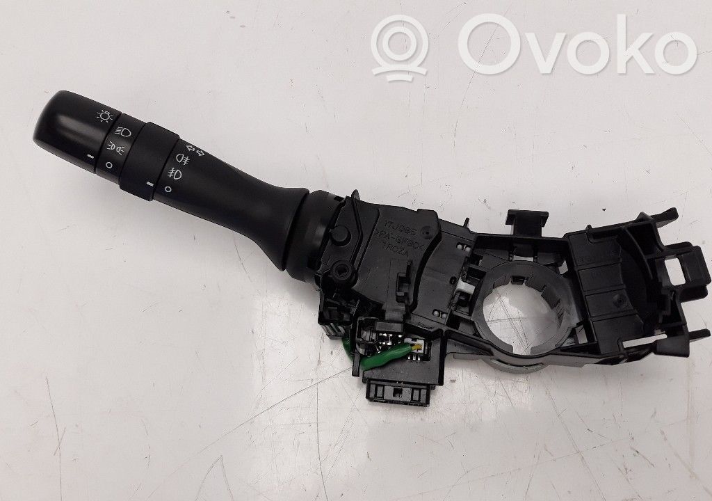 Peugeot 108 Indicator stalk 