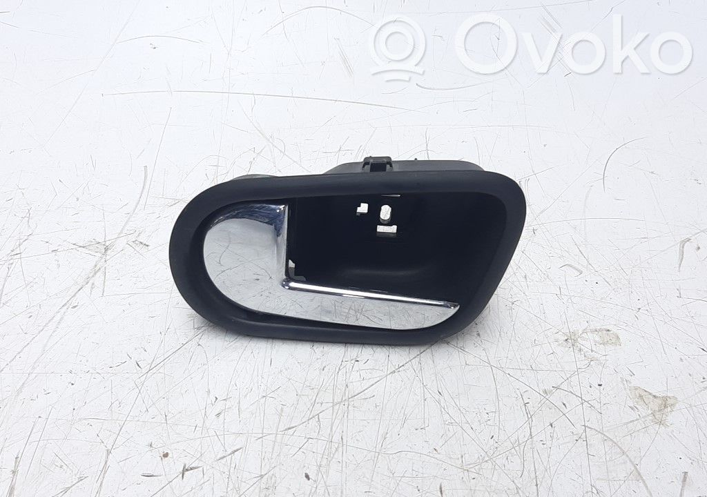 Manecilla interna puerta trasera   REF