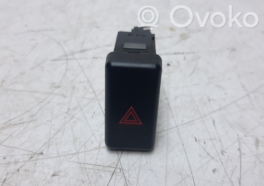 Hazard light switch   BP4K664HO,03750330