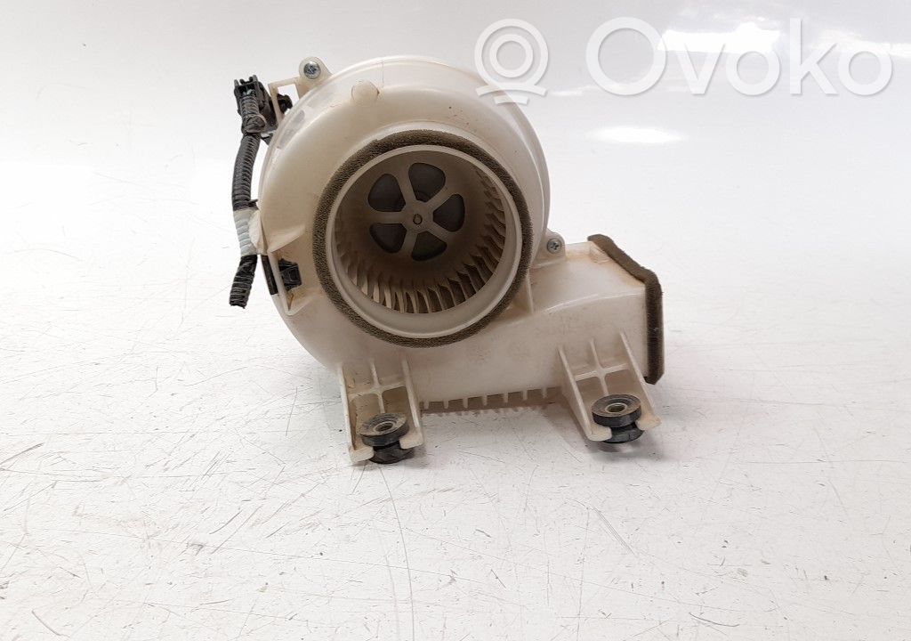 Toyota RAV 4 (XA40) Ventilator aerotermă 