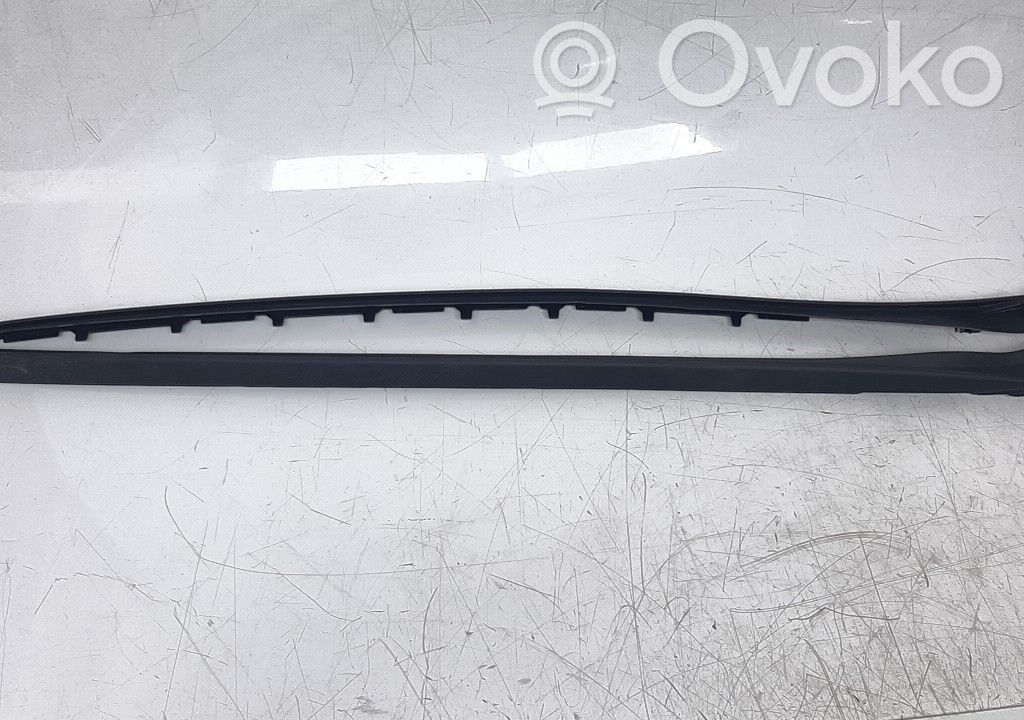 Moldura del panel   8492277