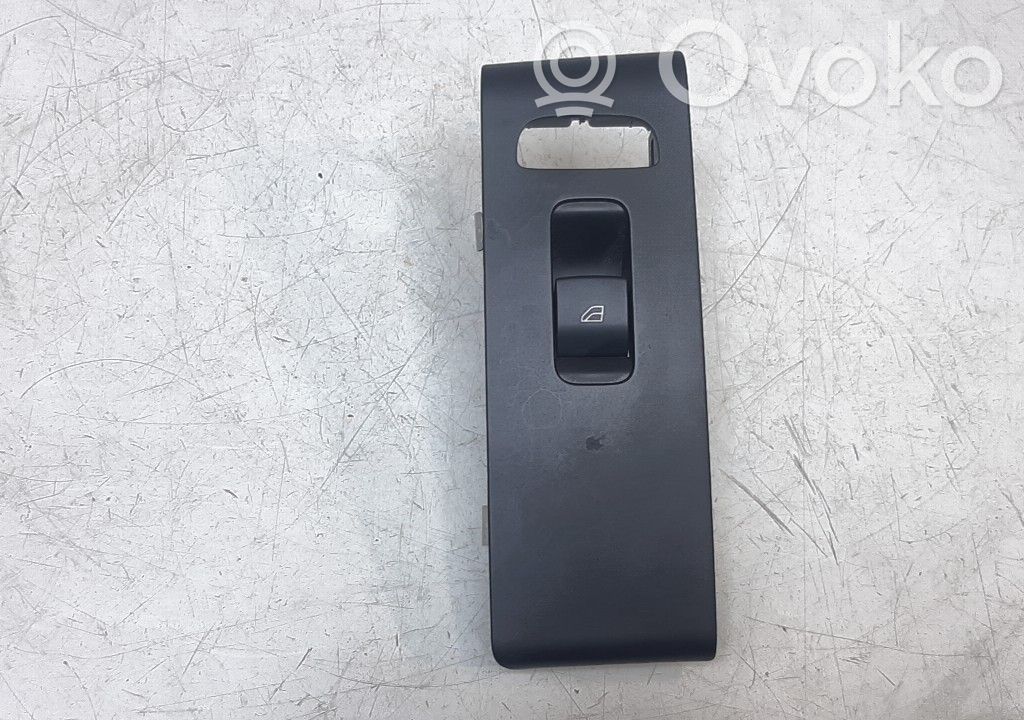 Comutator comandă geamuri electrice   31456060