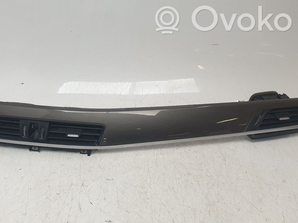 BMW X1 F48 F49 Ghidaj aer/conductă intercooler 